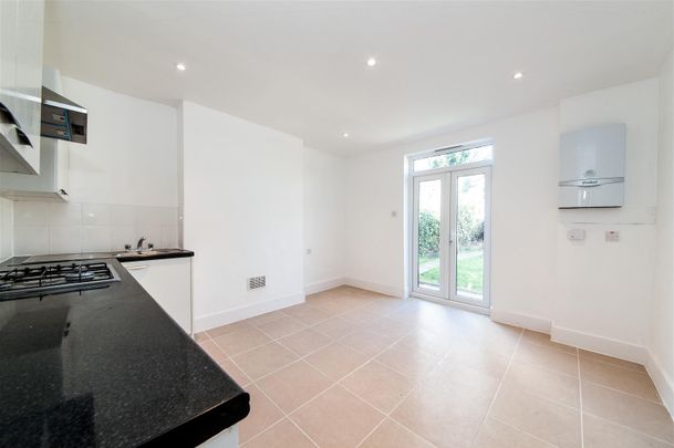 St Johns Avenue, Harleseden, London - Photo 1
