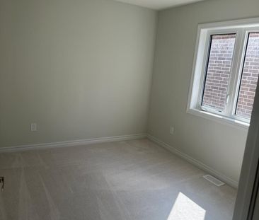For Lease - 10 Huntsworth Avenue Unit# 115, Thorold, Ontario - Photo 4