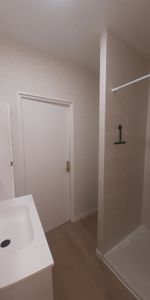 Location Appartement 1 pièce 33m² LA GUERCHE DE BRETAGNE 35130 - Photo 4