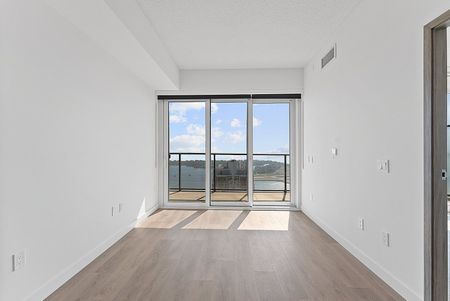 For Lease - 3 Concord Cityplace Way Unit# 5910, Toronto, Ontario - Photo 5