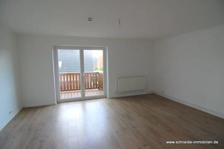 Geräumige 2-Zimmer-1.OG-Wohnung mit Wohnküche und Balkon - Foto 3