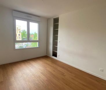 Location Appartement 3 pièces 75m² CHAMPIGNY SUR MARNE 94500 - Photo 3