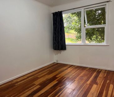 Charming 3BR Townhouse in Newlands - Photo 3