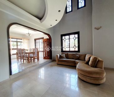 Casa com 3 quartos e 234m² para alugar em Marechal Rondon, Canoas. - Photo 3