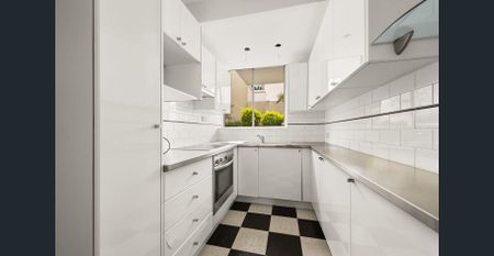 1/10 Gow Street, Balmain, NSW 2041 - Photo 4