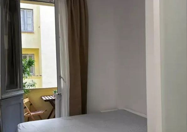 Calle de Cavanilles, Madrid, Community of Madrid 28007