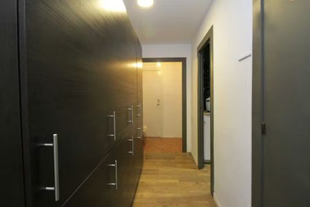 Carrer de Roger de Llúria, Barcelona, Catalonia 08037 - Photo 5