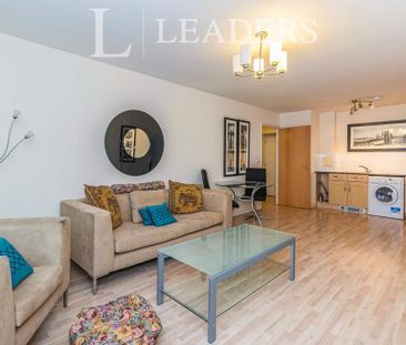 1 bedroom flat to rent - Photo 2