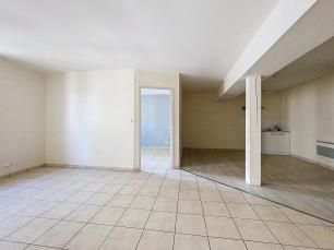 Location Appartement 2 pièces 57m² STE FOY LA GRANDE 33220 - Photo 3