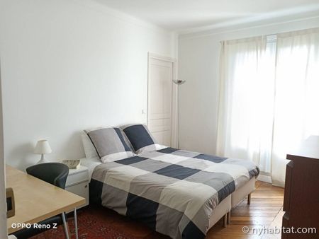 Logement à Paris, Location meublée - Photo 2