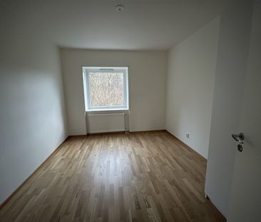 Hallevadsvägen 5A - Photo 1