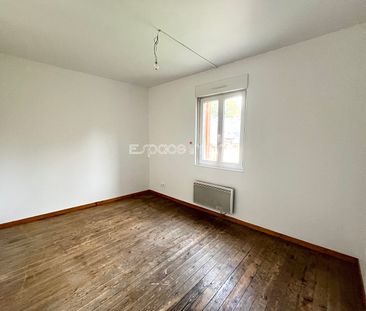Location Maison 4 pièces 67m² DEVILLE LES ROUEN 76250 - Photo 2