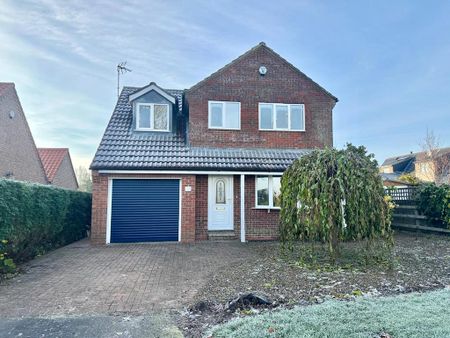 4 bedroom detached house to rent - Photo 5