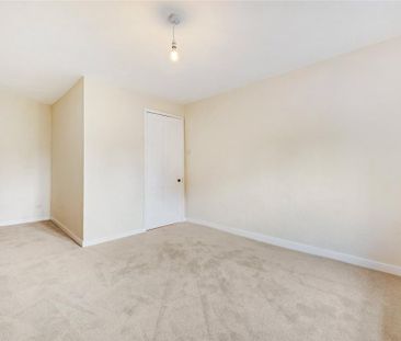 3 bedroom detached house to rent - Photo 6