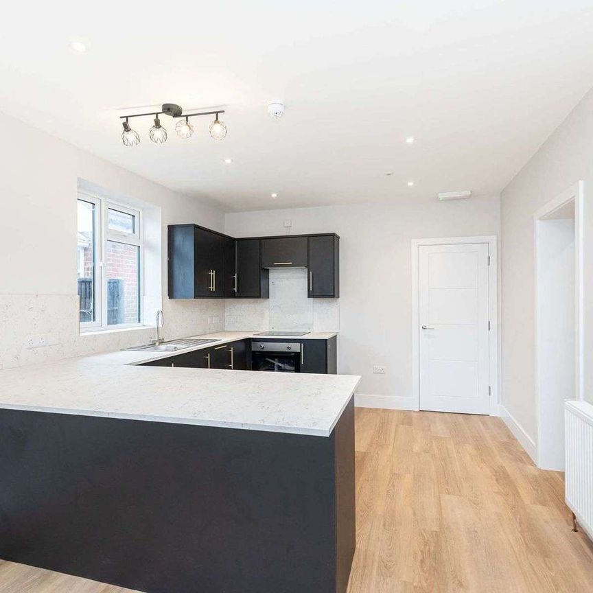 High End Luxury En-Suite Furnished Rooms Room 1 - Photo 1