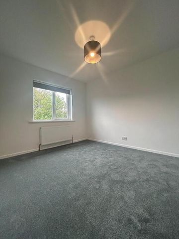 15 Ashvale Drive, Royal Hillsborough, BT26 6DN - Photo 2