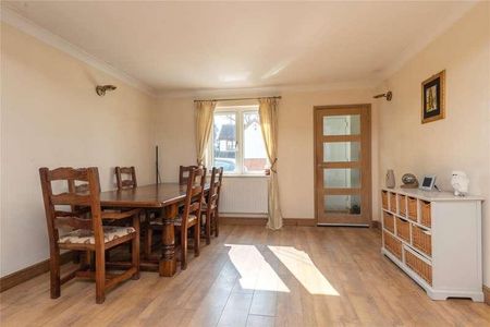 Sunray Estate, Sandhurst, Berkhire, GU47 - Photo 5