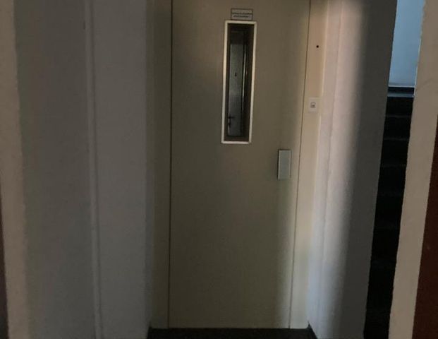 97023/230 Gut geschnittene 3-Zi-Whg. mit Balkon in Köln-Seeberg - Foto 1