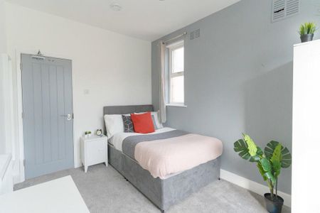 7 bedroom house to rent - Photo 3