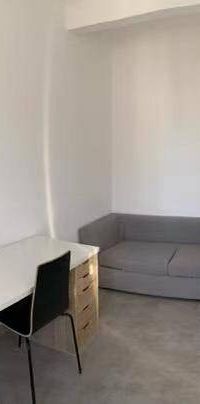 À louer – T2 meublé 28 m² – Centre-ville de Nantes - Photo 1