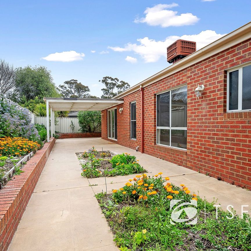 Energy efficient family home. - Photo 1