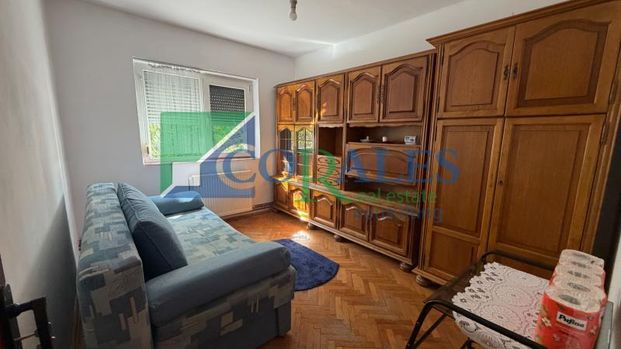 3 camere, centrala proprie, 2 bai, et. 2, bloc anvelopat. Disponibil imediat - Photo 1