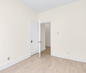 5235 Chemin de la Côte Saint Luc apartment — Montréal, QC (2-Bedroom) - 2 Bedroom - Photo 6