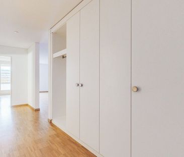 Panoramic apartment with water view - Foto 5