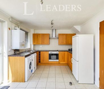 3 bedroom house to rent - Photo 1