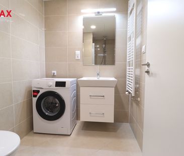 Pronájem bytu 1+kk v osobním vlastnictví 35 m², Praha 9 - Hloubětín - Photo 5