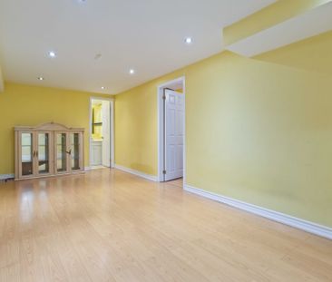 For Lease - 6329 Prairie Circle, Mississauga, Ontario - Photo 3