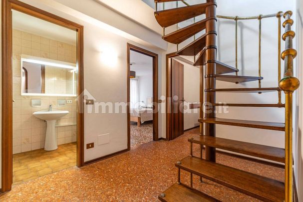Appartamento ottimo stato, su più livelli, San Polo, Venezia - Photo 1