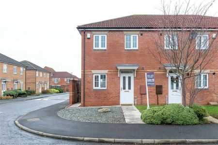 2 bedroom end of terrace house to rent - Photo 4