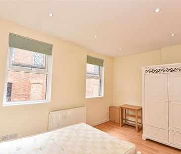 1 bedroom flat to rent - Photo 6