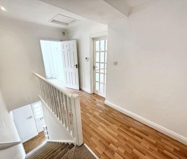 3 bedroom terraced house to rent - Photo 4