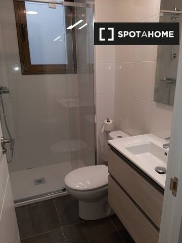 zaragoza, Aragon 50010 - Photo 2