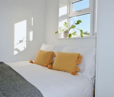 1 bedroom in a house share to rent - Photo 3