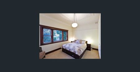 Stunning Family Home in Pascoe Vale South - Photo 4