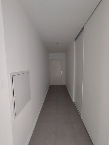 Apartment - Photo 3