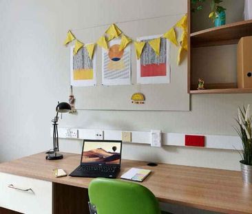 Classic Shared Apartment - Photo 5