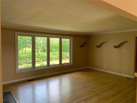 For Lease - 13660 Airport Road, Caledon, Ontario - Photo 3