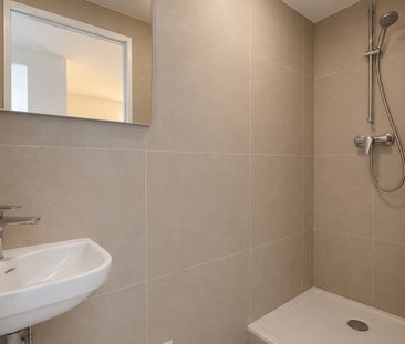 Beautiful 4-room renovated apartment in the heart of Corsier-sur-Vevey - Photo 4