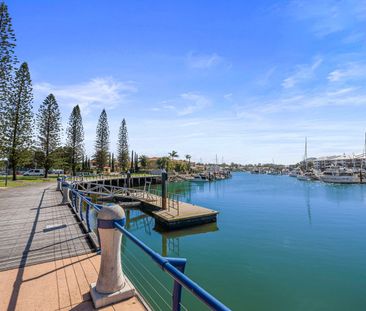 Cleveland townhouse - New Carpets - Great Location - Photo 1
