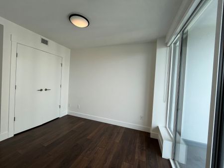 #2402 – 4711 Hazel Street, Burnaby, Bc V5h 0j9 - Photo 5