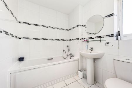 3 bedroom house to rent - Photo 5