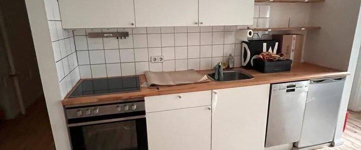 2-Zimmerwohnung in Neukölln 12043 ab 15.10 - Photo 1
