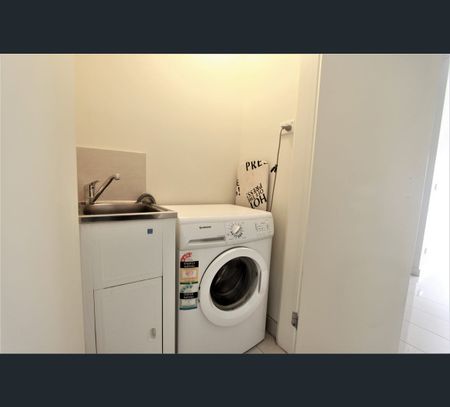 1/108 (Room 8) Wellington Road, Clayton, Vic 3168 - Photo 4