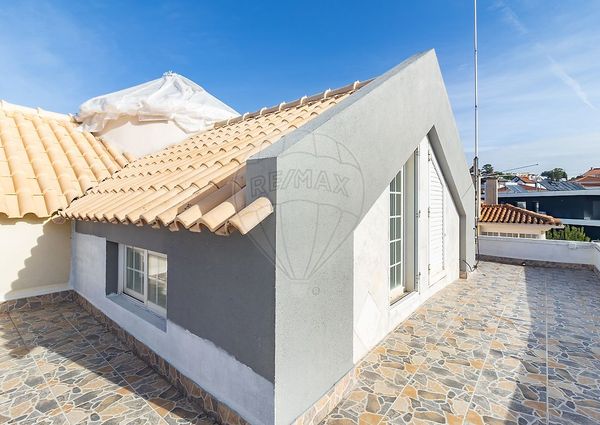 Moradia T4 em Setúbal