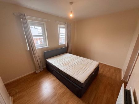 11 Marlborough Court, Belfast, BT9 7EF - Photo 4