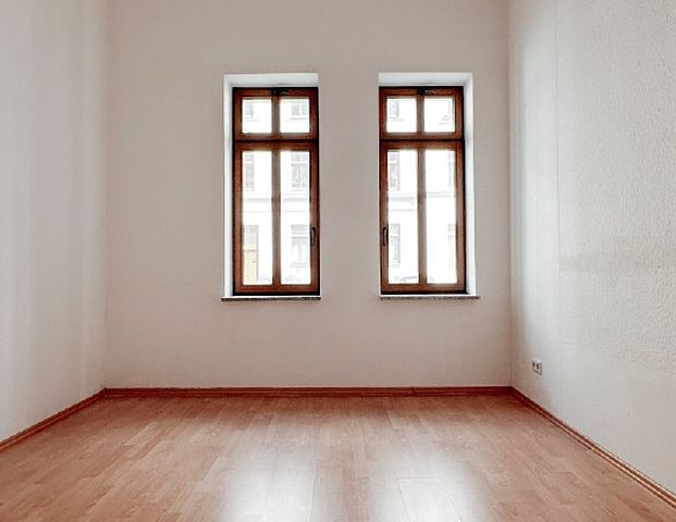 2-Zimmer mit Fußbodenheizung und Terrasse in super Mietergemeinschaft! - Photo 1